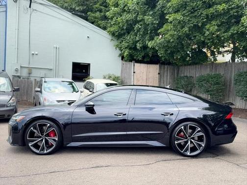 2023 Audi RS 7 4.0T