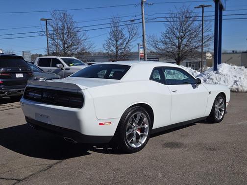 2022 Dodge Challenger GT