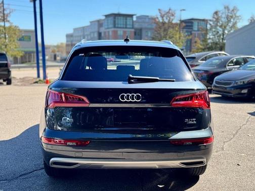 2018 Audi Q5 2.0T Premium Plus