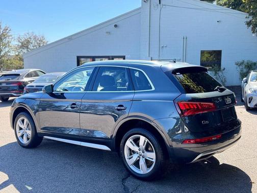 2018 Audi Q5 2.0T Premium Plus
