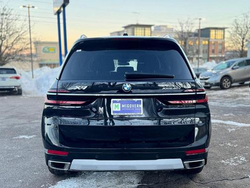 2023 BMW X7 xDrive40i