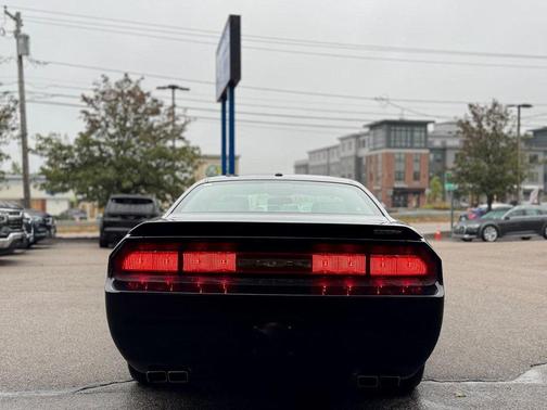 2009 Dodge Challenger SRT8