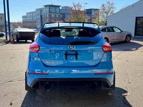 2017 Ford Focus RS Base