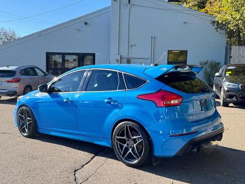 2017 Ford Focus RS Base
