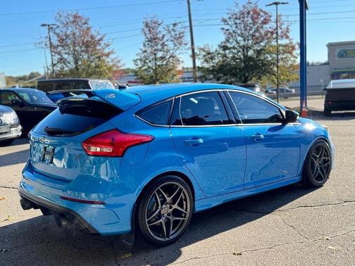 2017 Ford Focus RS Base