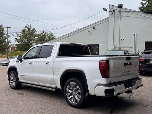 White Frost Tricoat 2023 GMC Sierra 1500 Denali
