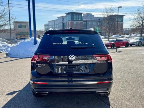 2018 Volkswagen Tiguan 2.0T SEL