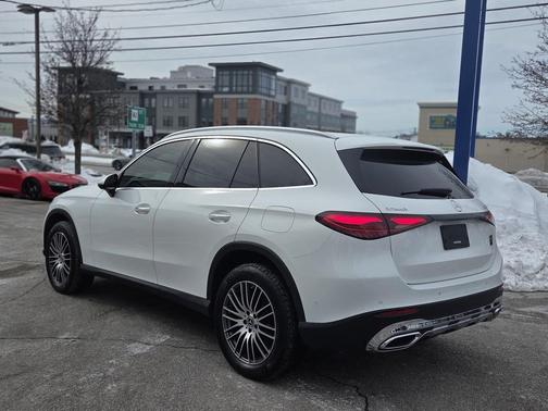 2023 Mercedes-Benz GLC 300 4MATIC