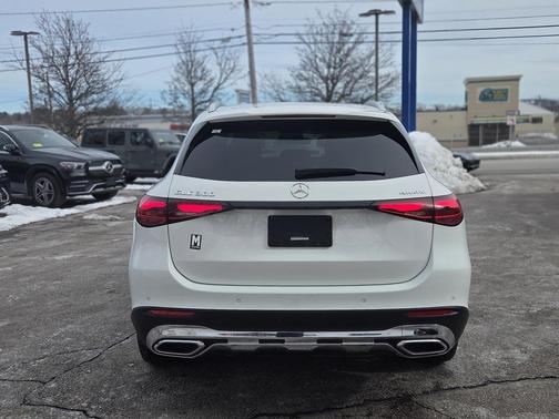 2023 Mercedes-Benz GLC 300 4MATIC