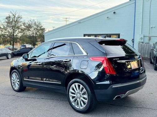 2017 Cadillac XT5 Platinum