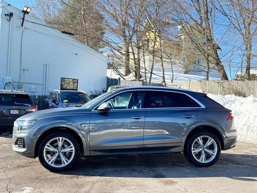 2023 Audi Q8 55 Prestige