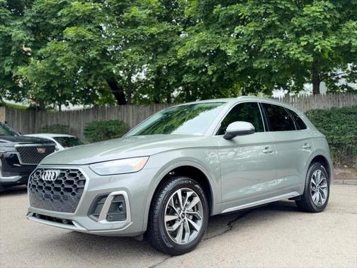 2023 Audi Q5 45 S line Premium
