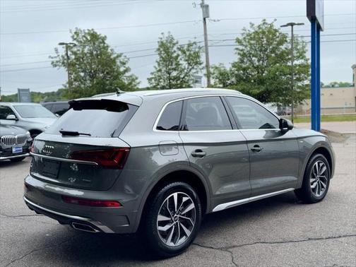 2023 Audi Q5 45 S line Premium