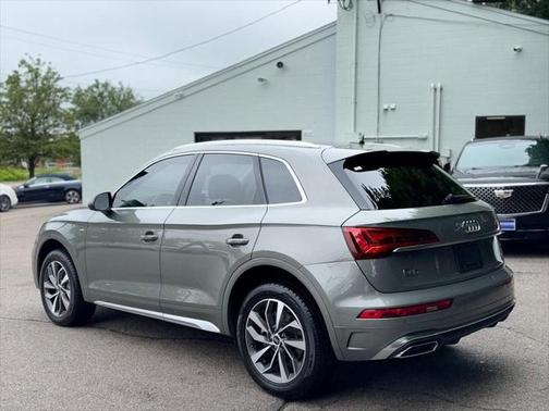 2023 Audi Q5 45 S line Premium
