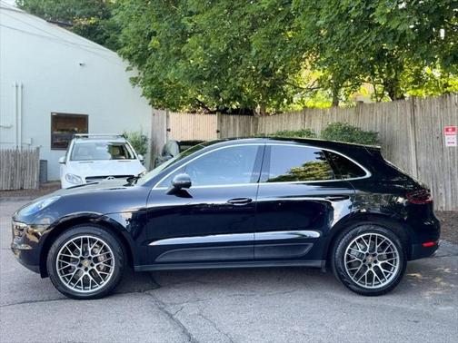 2016 Porsche Macan S