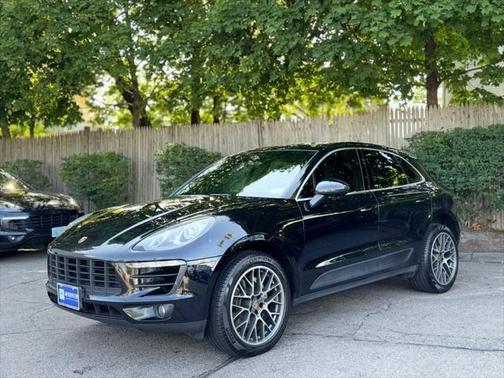 2016 Porsche Macan S