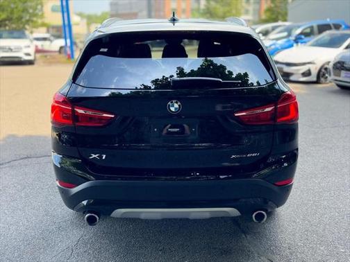 2021 BMW X1 xDrive28i