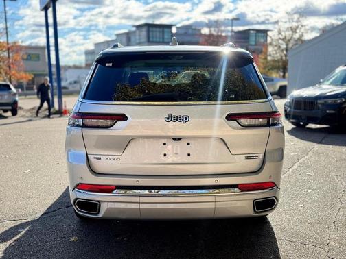 2021 Jeep Grand Cherokee L Overland