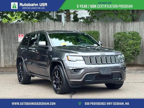 Granite Crystal Metallic Clearcoat 2019 Jeep Grand Cherokee Altitude