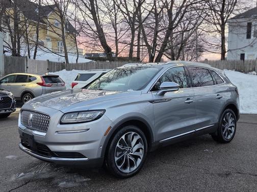 2023 Lincoln Nautilus Reserve