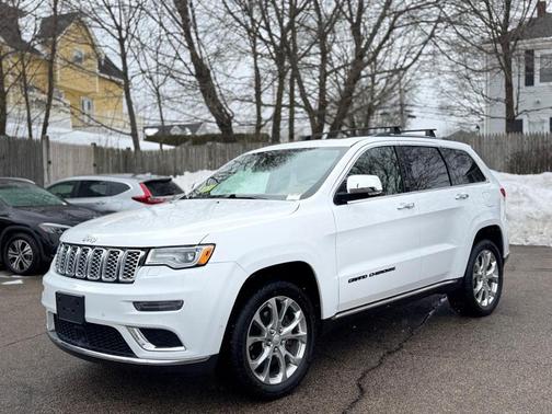 2020 Jeep Grand Cherokee Summit