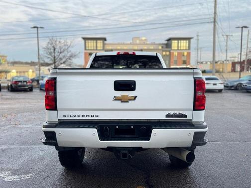 2019 Chevrolet Silverado 2500 High Country