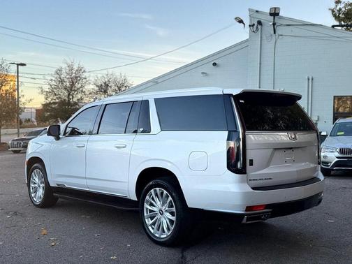 2021 Cadillac Escalade ESV Luxury