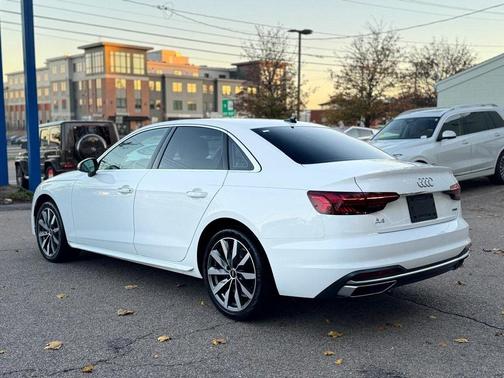2022 Audi A4 40 Premium