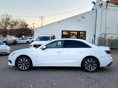 2022 Audi A4 40 Premium