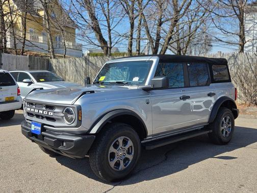 Iconic Silver Metallic 2023 Ford Bronco Big Bend