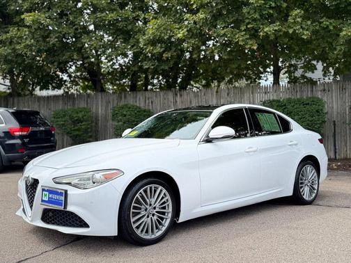 2017 Alfa Romeo Giulia Ti