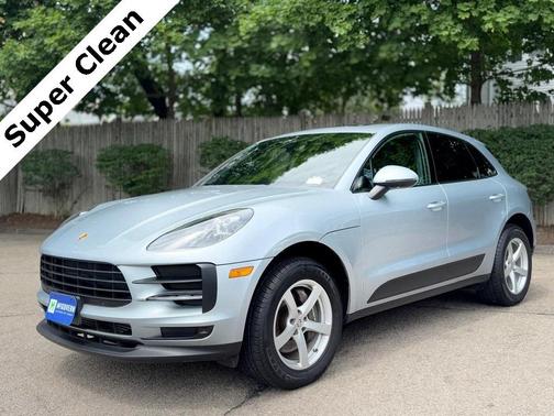 2021 Porsche Macan Base