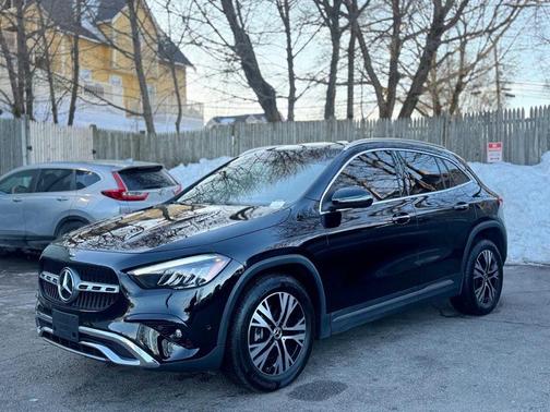 2025 Mercedes-Benz GLA 250 4MATIC