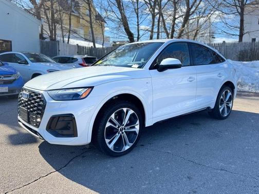2023 Audi Q5 45 S line Prestige