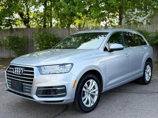 2019 Audi Q7 55 Premium Plus