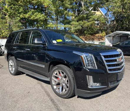 2017 Cadillac Escalade Luxury
