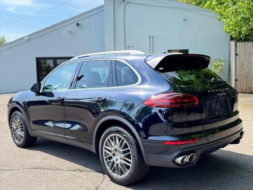 2017 Porsche Cayenne S