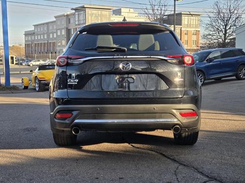 2022 Mazda CX-9 Signature