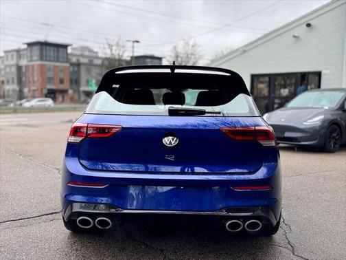 2024 Volkswagen Golf R 2.0T Manual