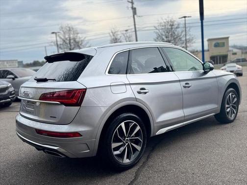 2022 Audi Q5 45 S line Premium