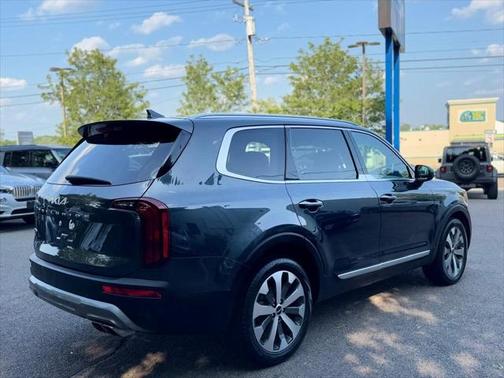 2022 Kia Telluride S