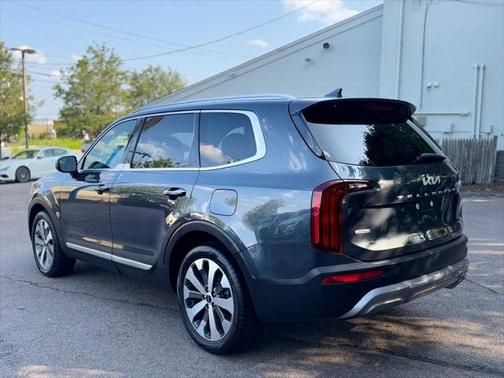 2022 Kia Telluride S