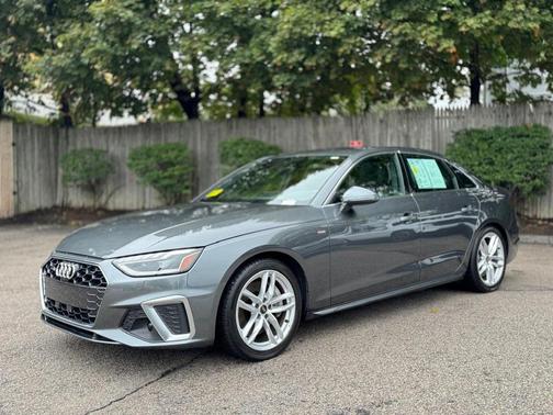 2023 Audi A4 45 S line Premium Plus