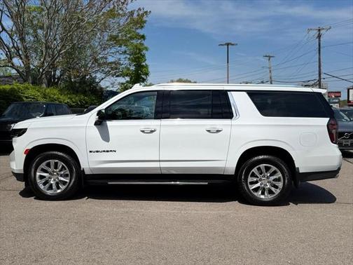 2024 Chevrolet Suburban Premier