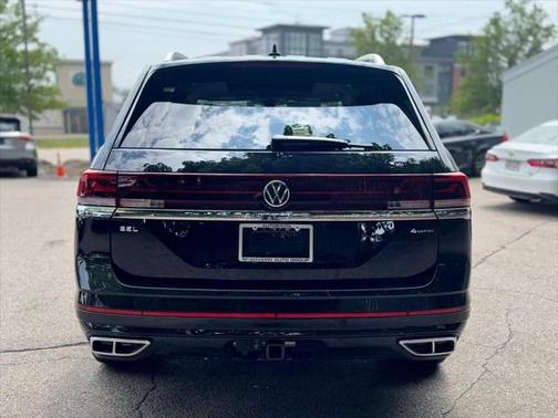 2024 Volkswagen Atlas 2.0T SEL Premium R-Line 4MOTION