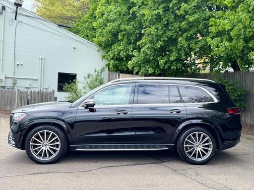 2023 Mercedes-Benz GLS 450 4MATIC