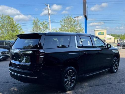 2021 Chevrolet Suburban LT