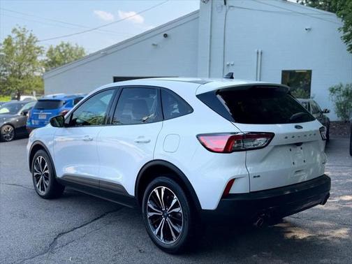2021 Ford Escape SE