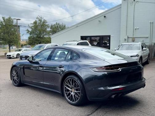 2018 Porsche Panamera 4S