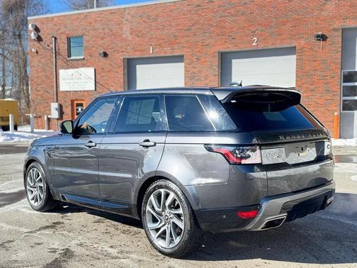 2022 Land Rover Range Rover Sport HSE Silver Edition